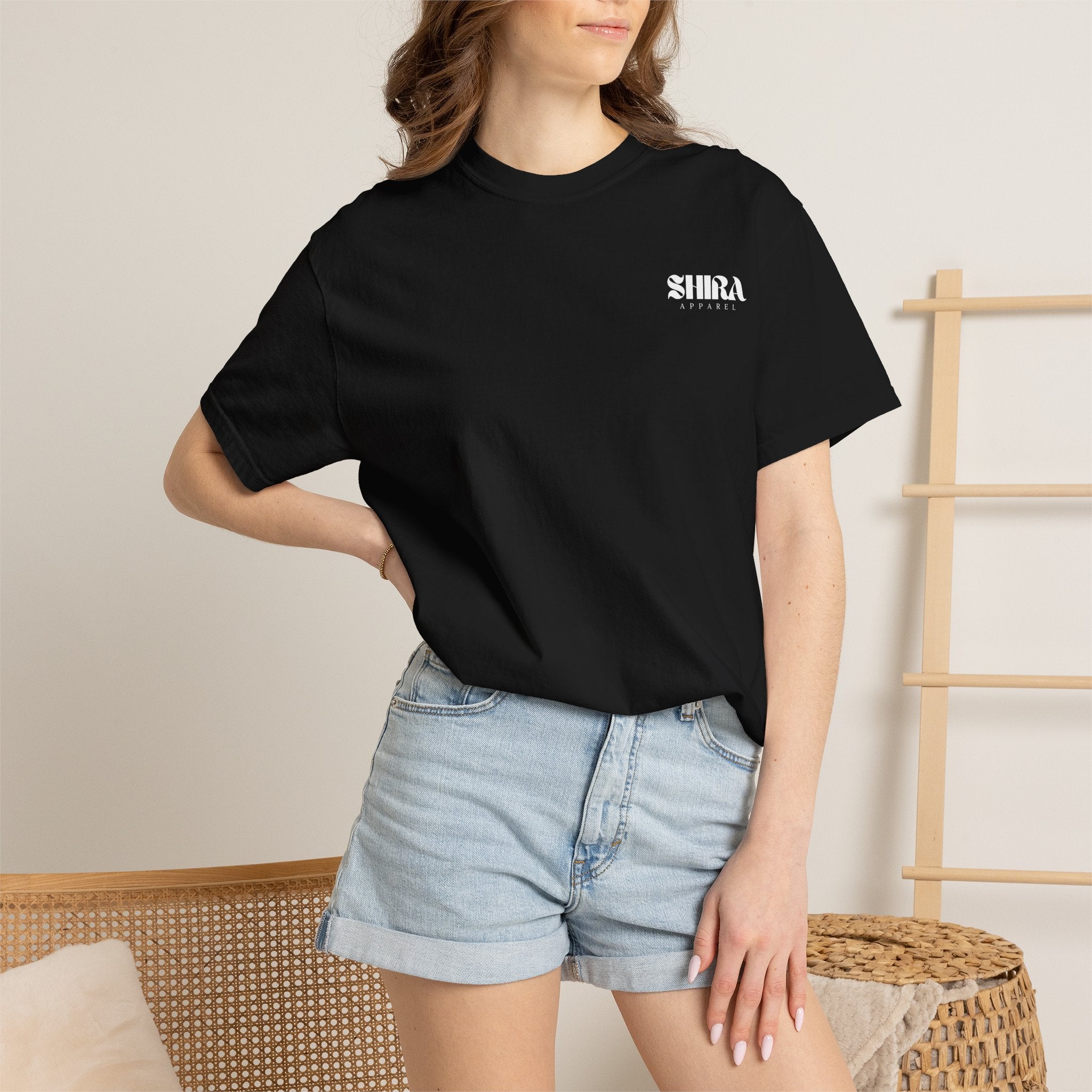 Hi Cow Graphic T-Shirt — Retro Pop Art Cow Pocket Tee